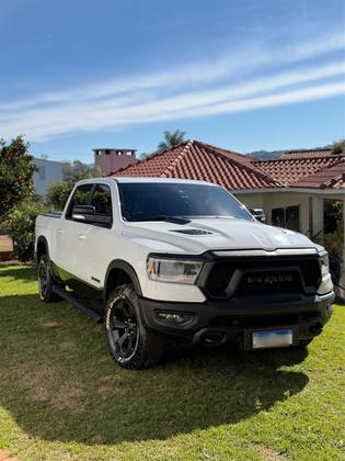 RAM 1500 5.7 V8 GASOLINA REBEL CD 4X4 AUTOMÁTICO RAM 1500 5.7 V8 GASOLINA REBEL CD 4X4 AUTOMÁTICO